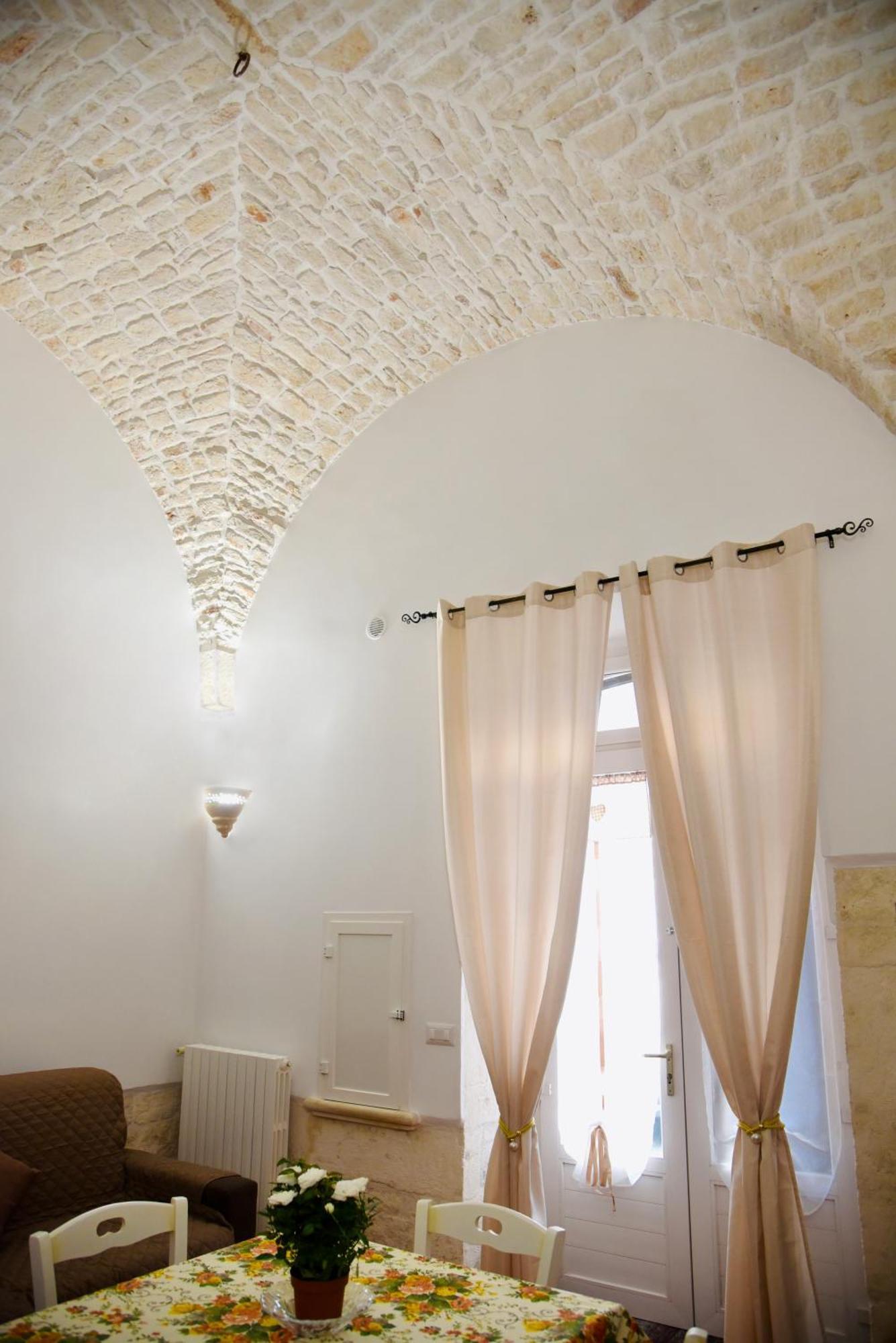La Casa Di Nonno Peppe Vila Martina Franca Exterior foto
