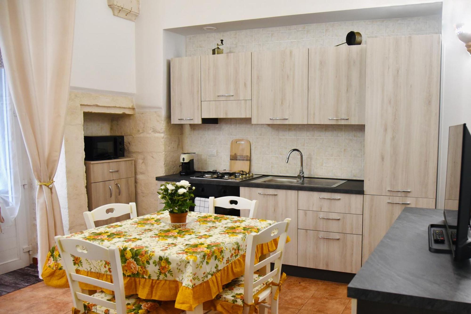 La Casa Di Nonno Peppe Vila Martina Franca Exterior foto